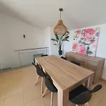아파트 Penthouse