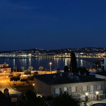 Penthouse Apartment L'Escala